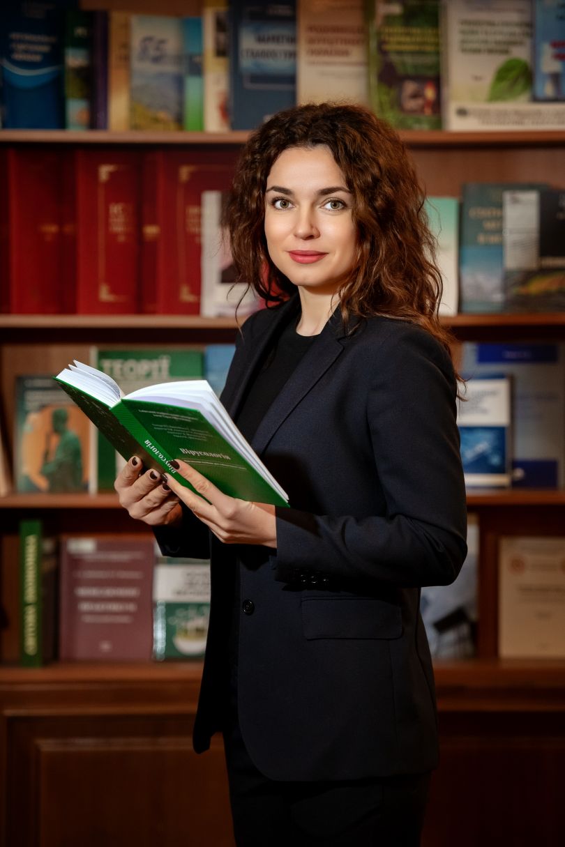 Антоніна Іващук